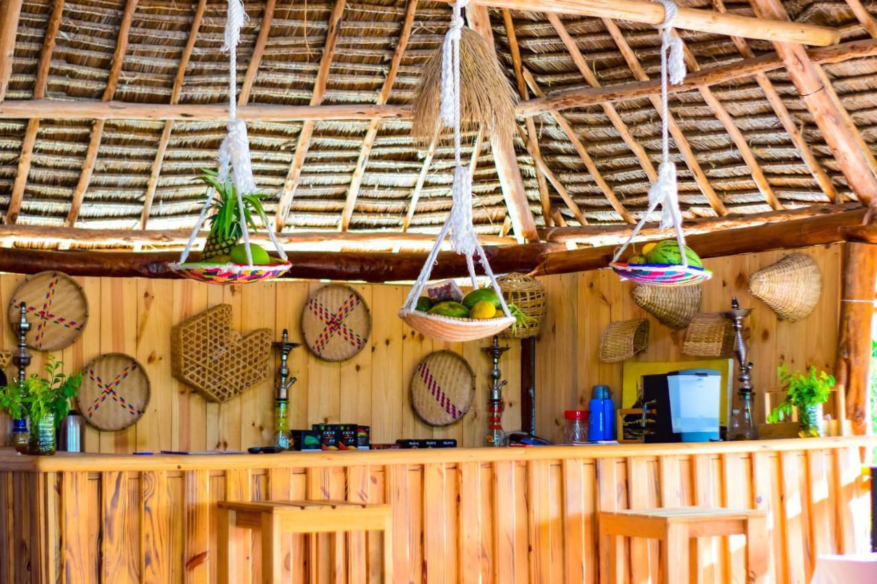 Uhuru House And Restaurant Nungwi Dış mekan fotoğraf